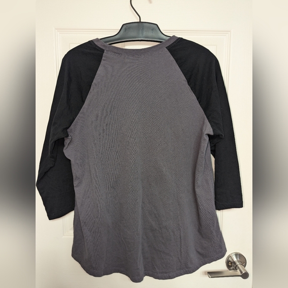 Torrid true vintage vampire Minnie mouse raglan shirt size 00 - Picture 2 of 4